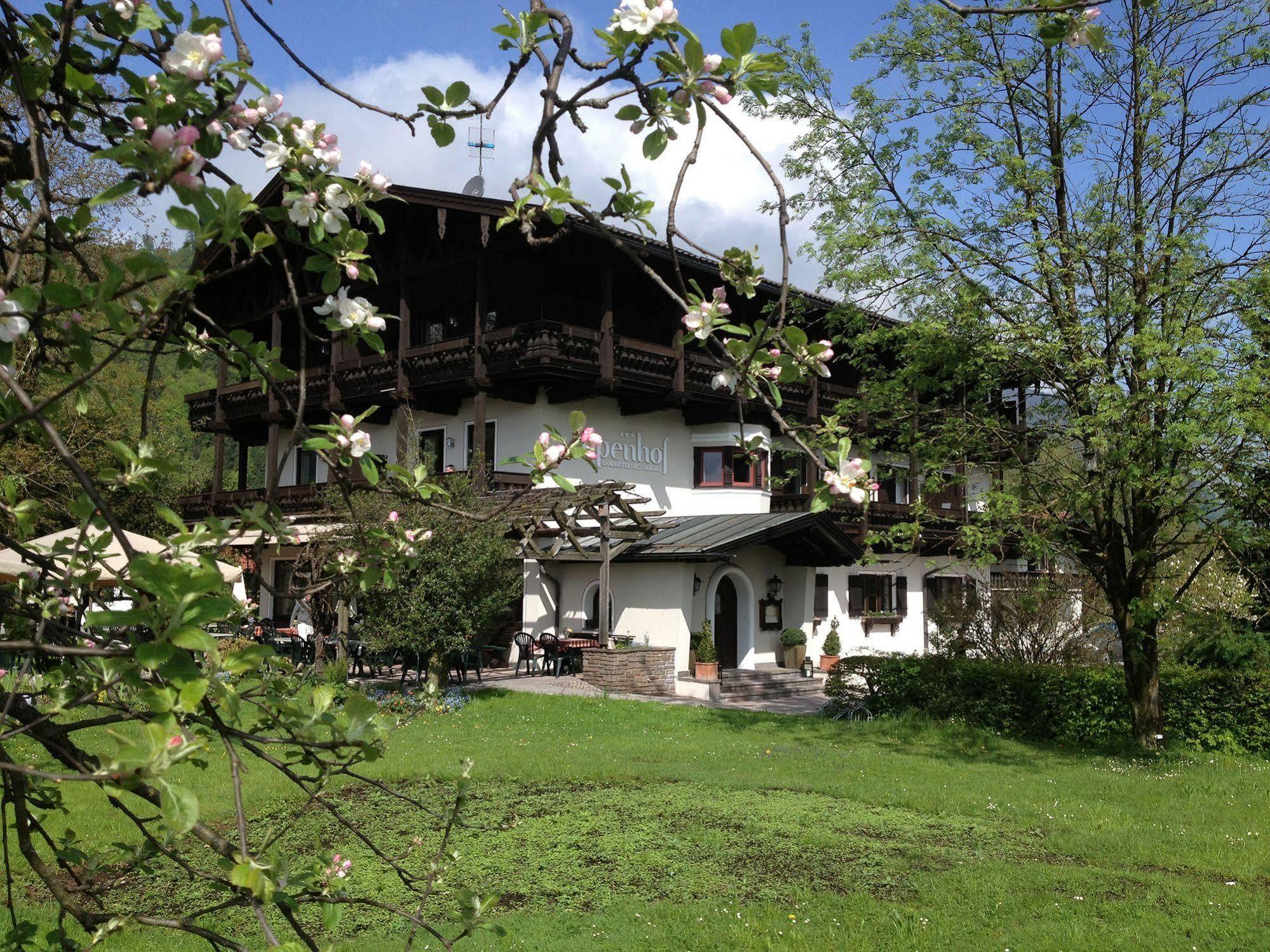 Alpenhof Landhotel Restaurant Oberaudorf Exterior photo